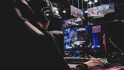 pg赏金女王游戏直播封面 - 女主播正在直播热门MOBA游戏对局